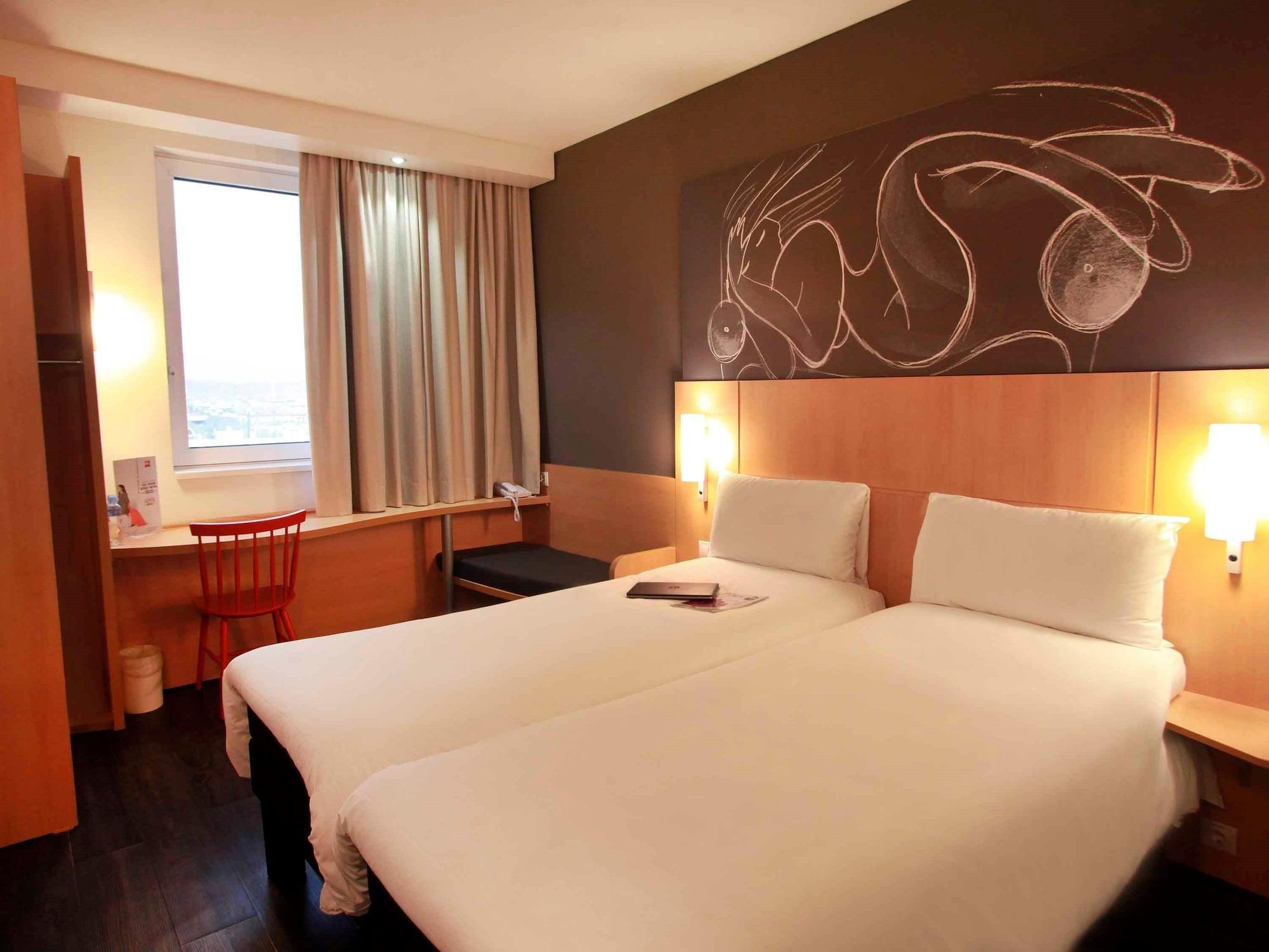 Ibis Skopje City Center Εξωτερικό φωτογραφία