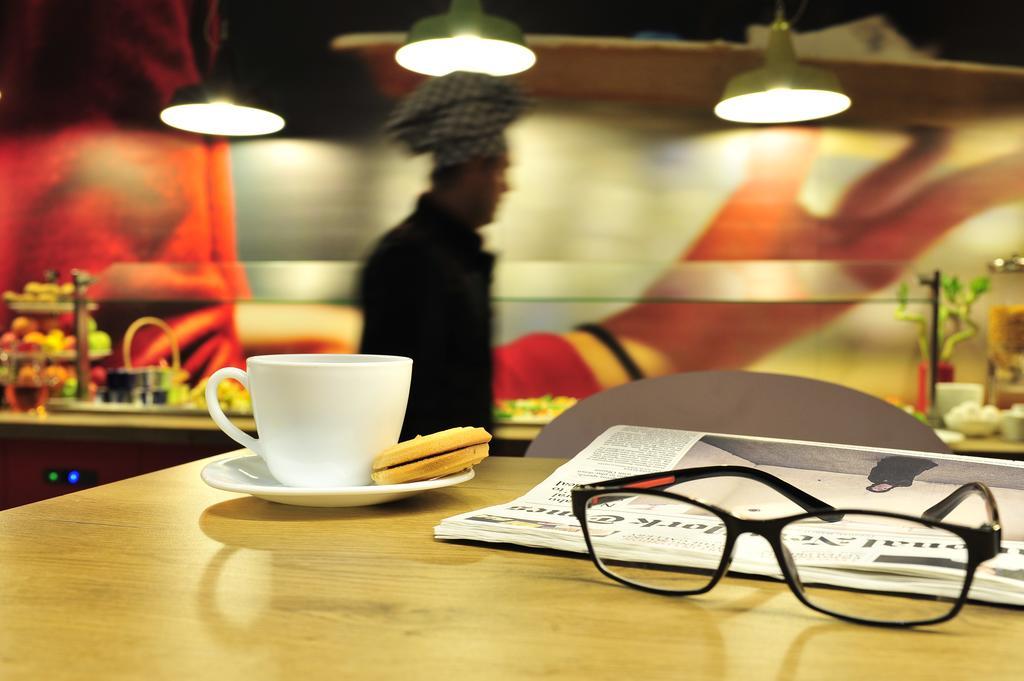 Ibis Skopje City Center Εξωτερικό φωτογραφία