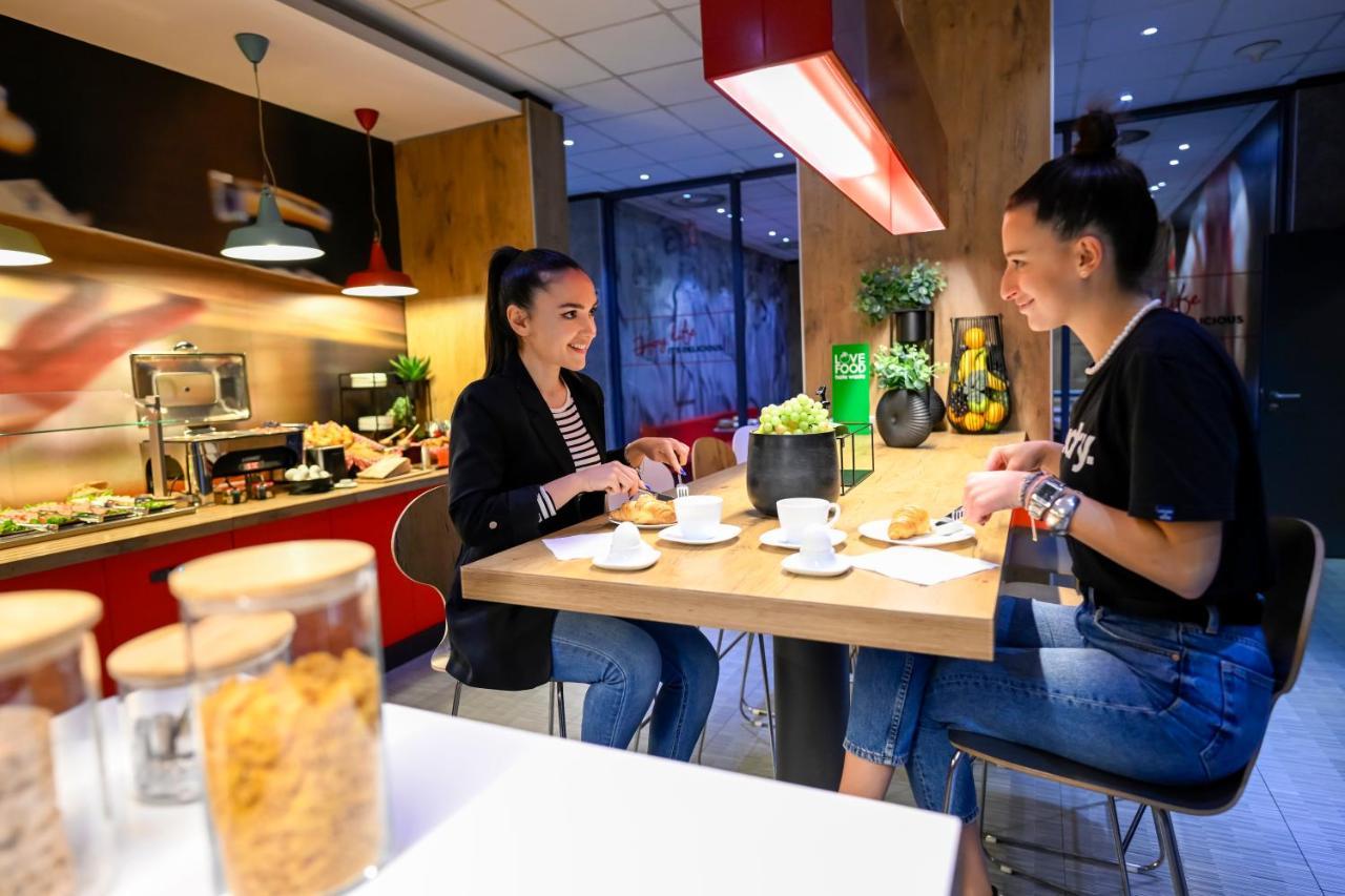 Ibis Skopje City Center Εξωτερικό φωτογραφία