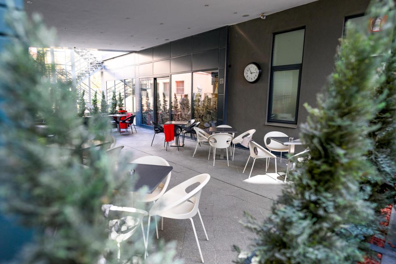 Ibis Skopje City Center Εξωτερικό φωτογραφία