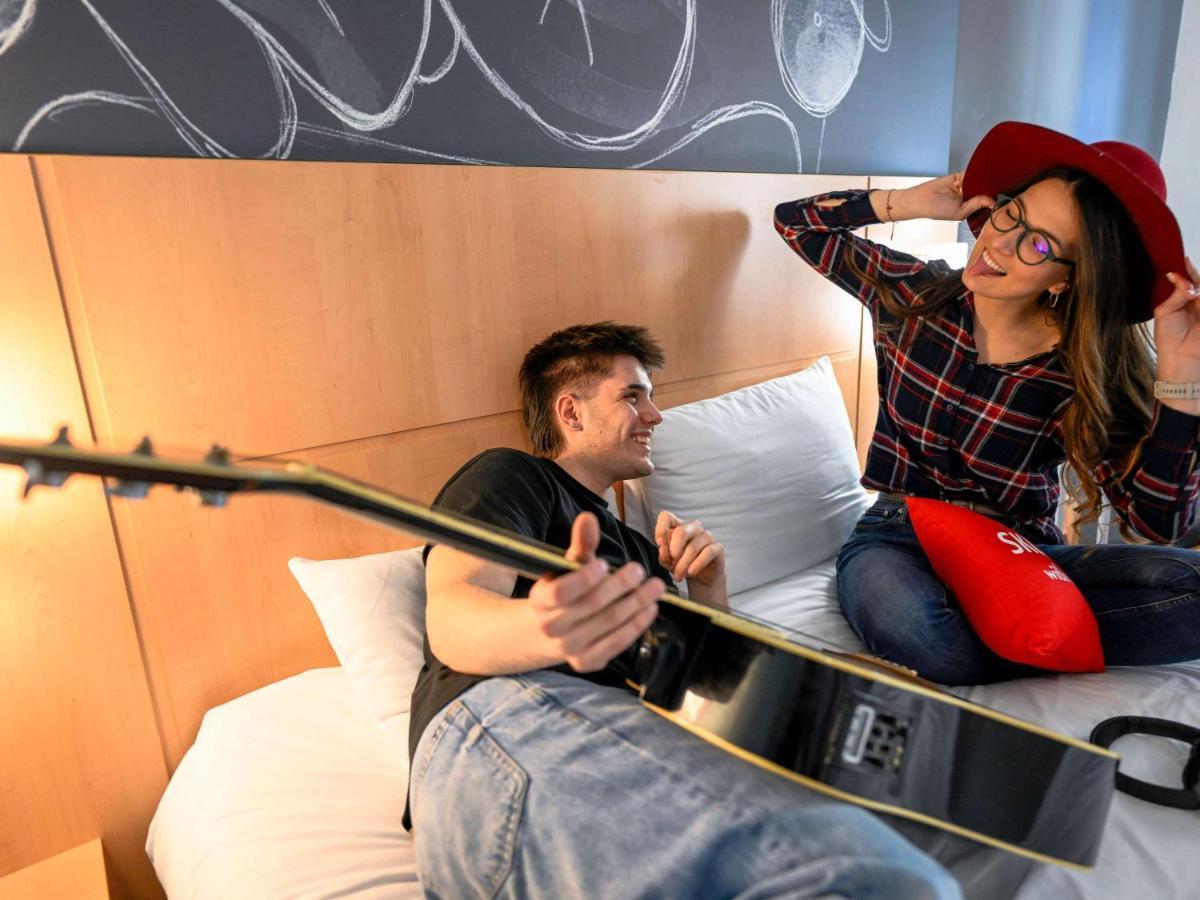 Ibis Skopje City Center Εξωτερικό φωτογραφία
